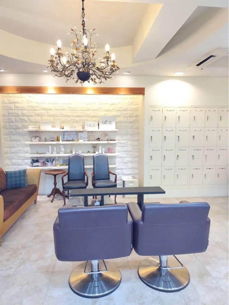 VENIRE古川店の内観・外観2