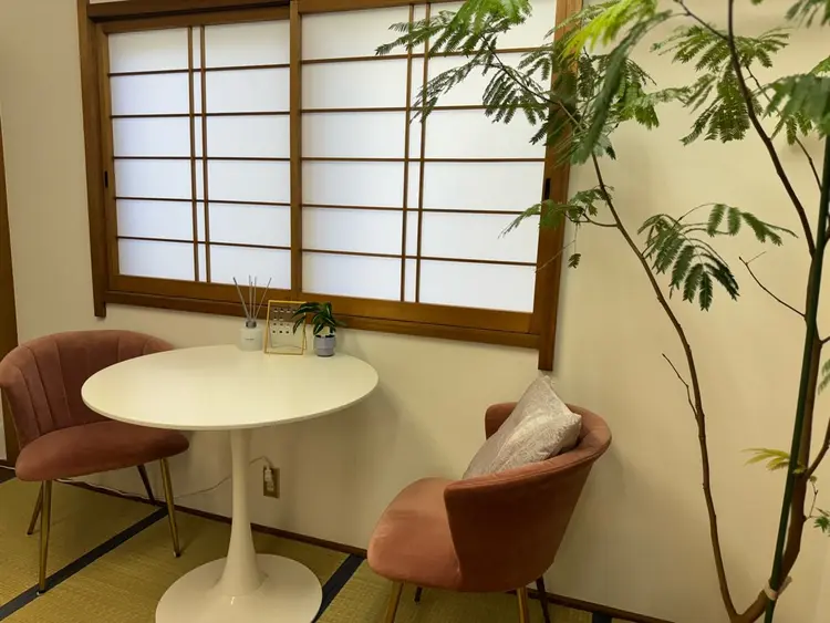 emirai   eyelash&eyebrowの内観・外観3