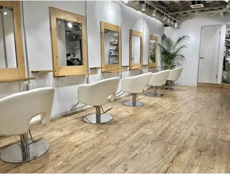 ZENの内観・外観1