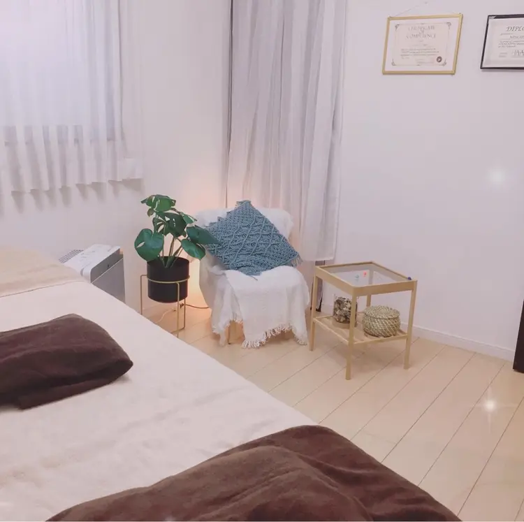 NANAの内観・外観1