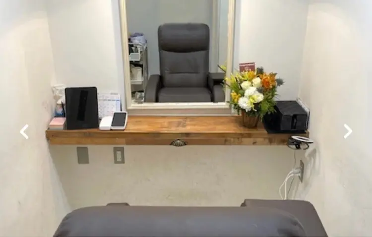 メンズ眉毛サロンラボ【恵比寿代官山本店】の内観・外観3