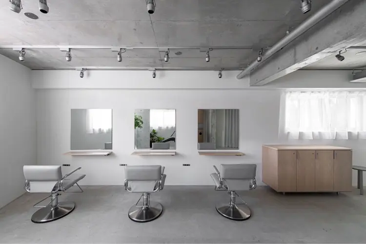 The Niaの内観・外観2