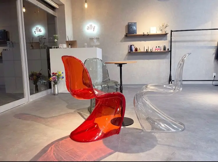 ally tokyo english friendlyの内観・外観2