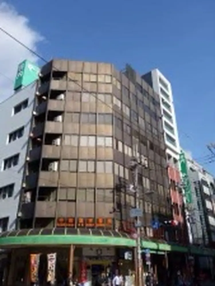 モンゴル式整体院船場店の内観・外観1