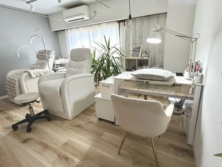 nailsalon Chérie by Raikaの内観・外観2