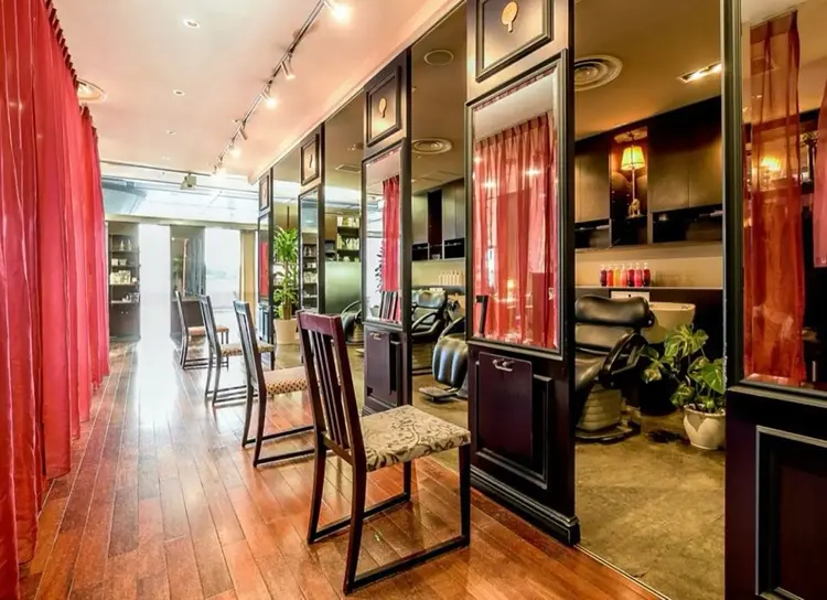 'AXIS  栄ガスビル店の内観・外観2