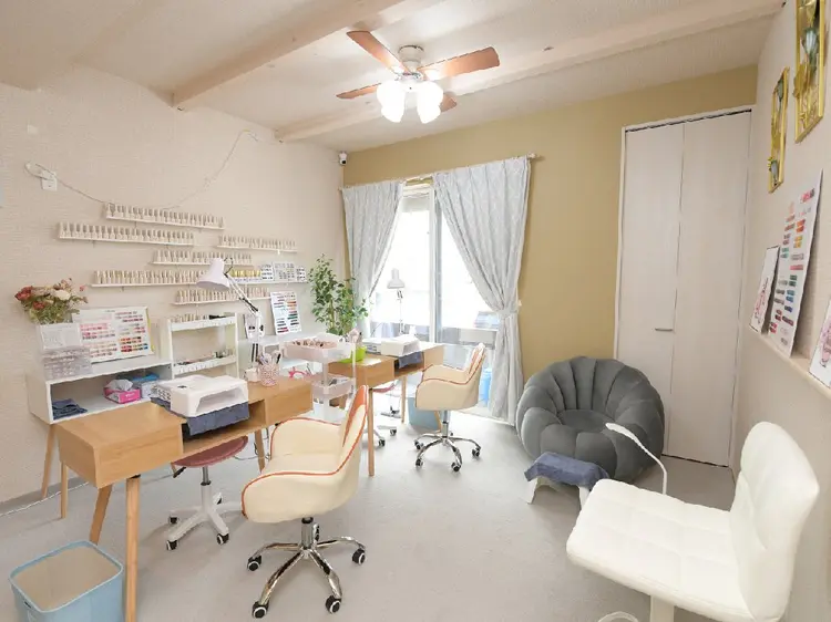 ヒナネイルサロンの内観・外観3