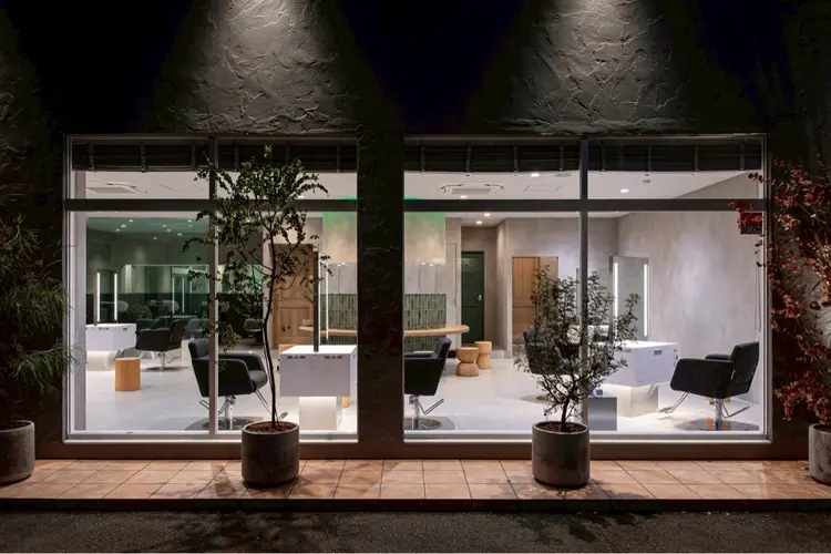 Earth川原店の内観・外観1