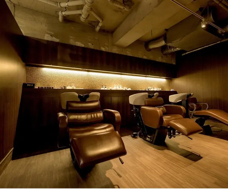 HOODSの内観・外観2