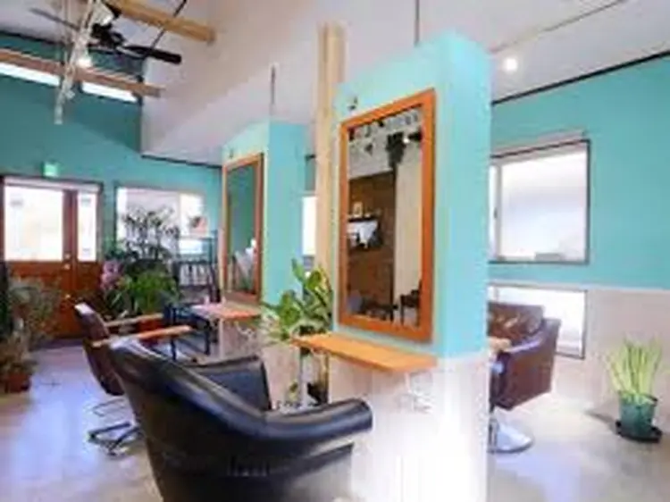 ROOTS hair designの内観・外観2