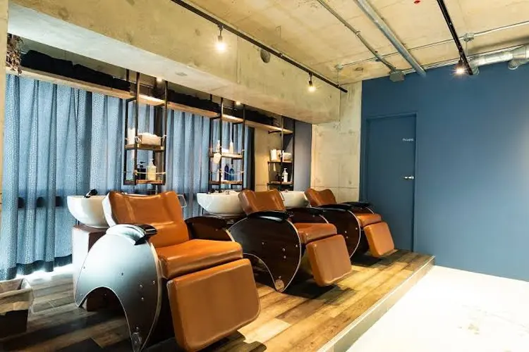 髪質改善ヘアエステサロン   AinoaHanareの内観・外観1