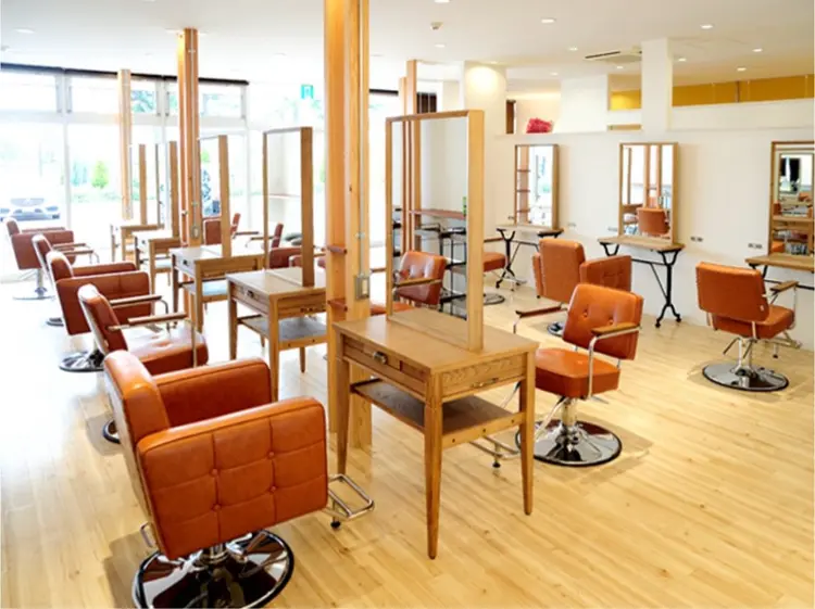 emu hair design 研究学園店の内観・外観2