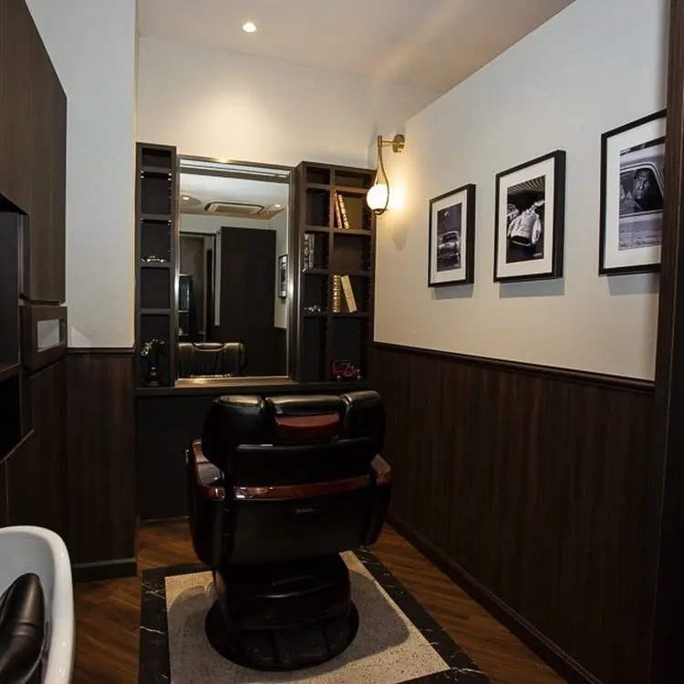 LAVIE new standard barberの内観・外観2