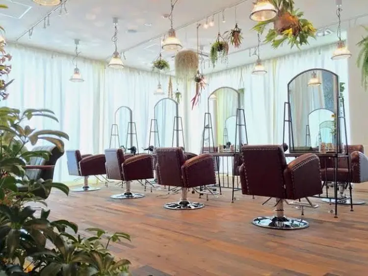 Belle 銀座並木通り店の内観・外観1