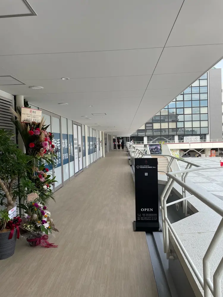 HAIR&GROOMING YOSHIZAWA Inc.BANDAIの内観・外観1