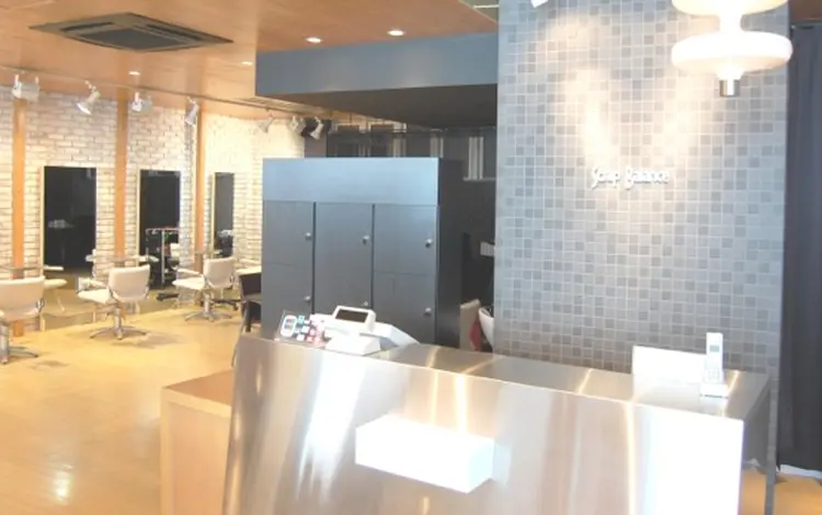 Scrap Balanceの内観・外観1