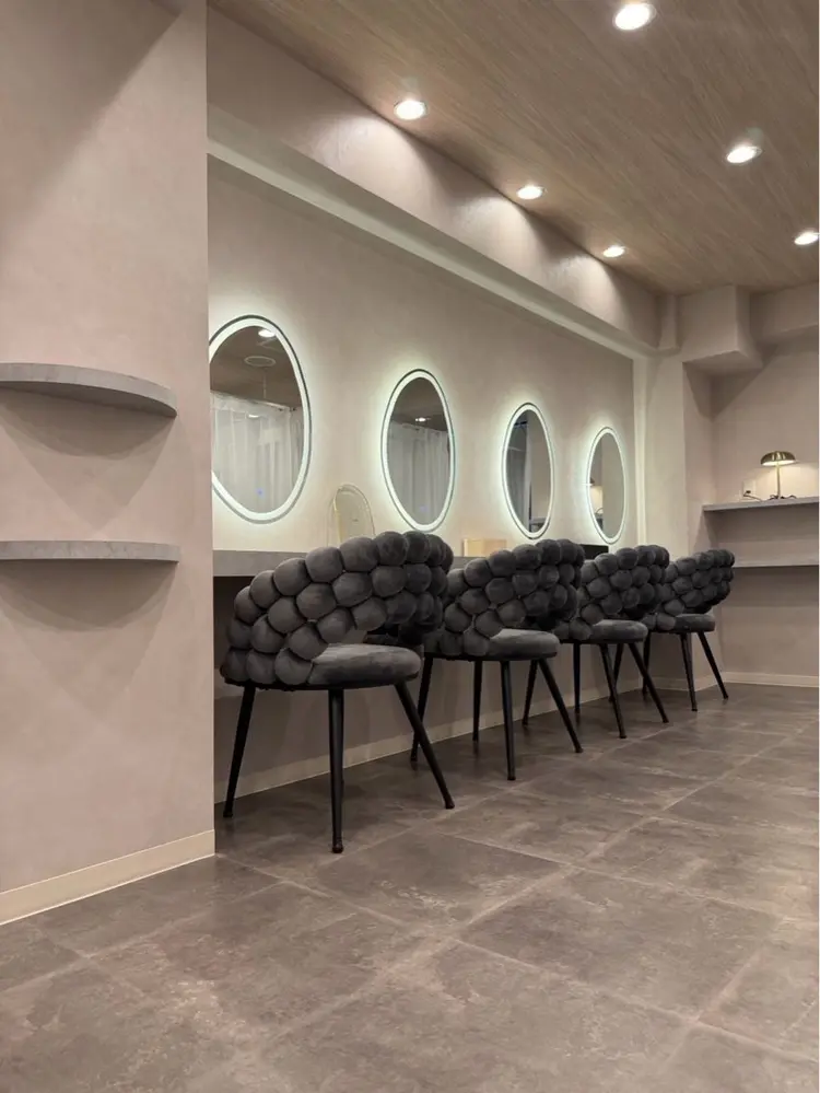 TOP BROW天王寺あべの店の内観・外観2