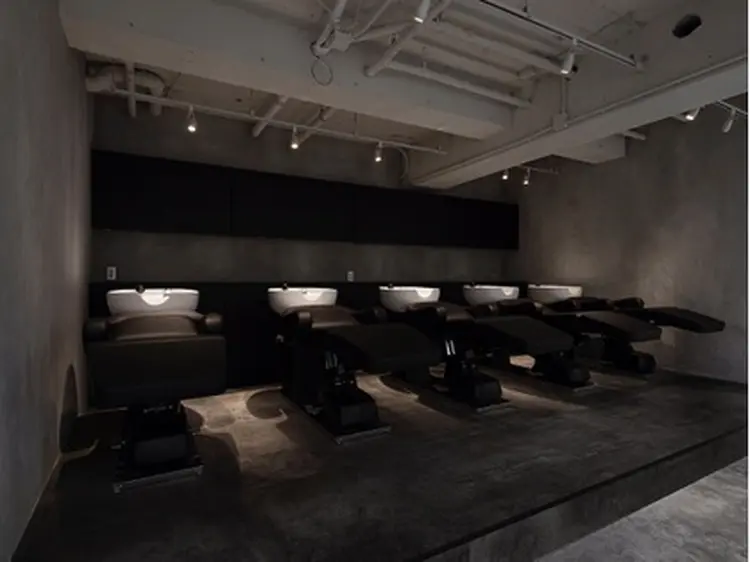 SALOWIN 表参道の内観・外観2