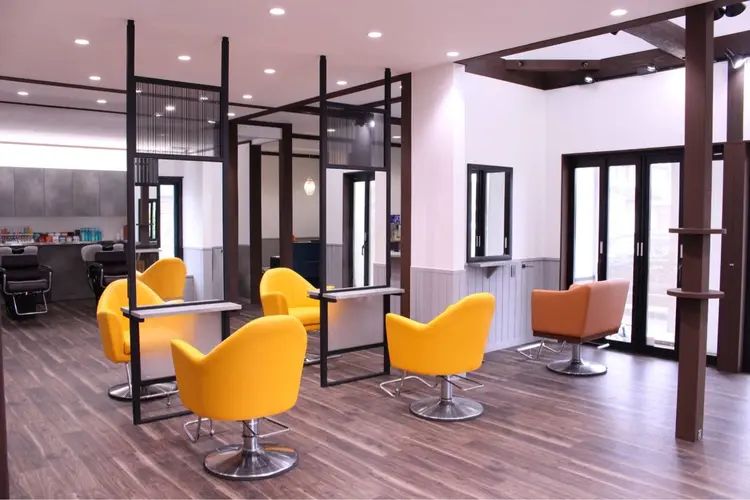 LAPENSEEの内観・外観1