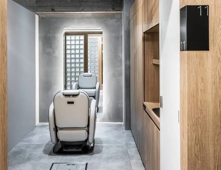 EMANON新宿東口の内観・外観3