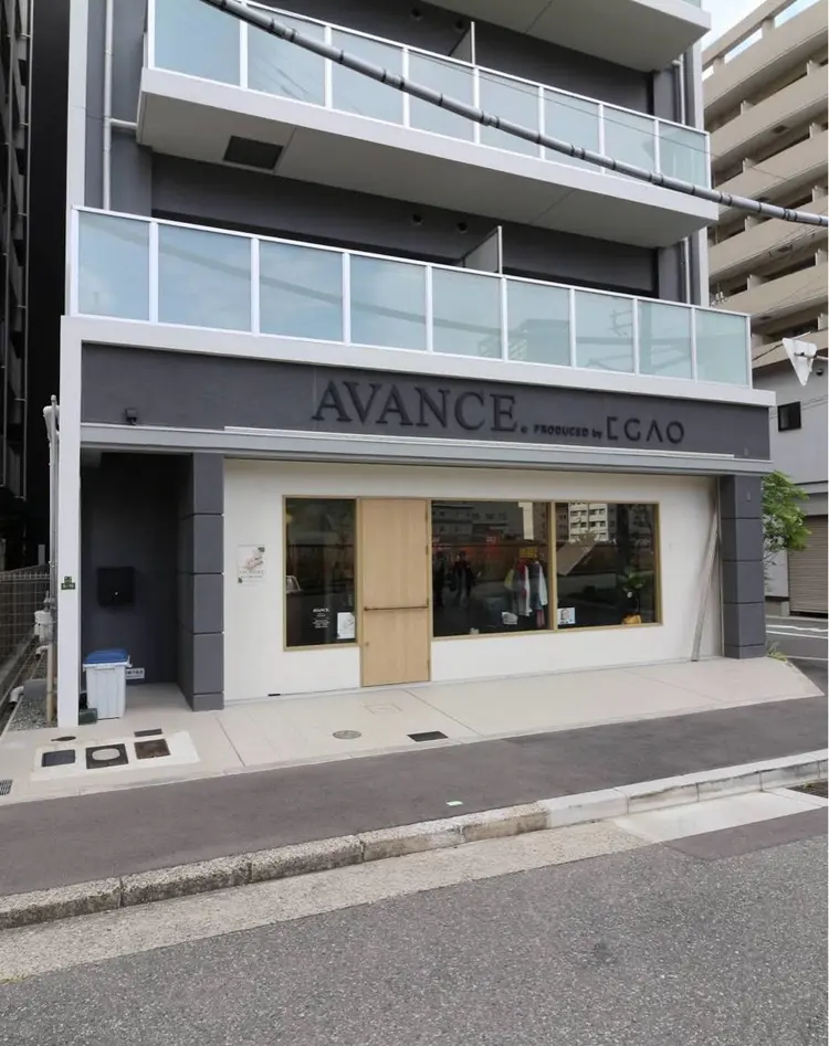 AVANCE.三宮元町店の内観・外観1