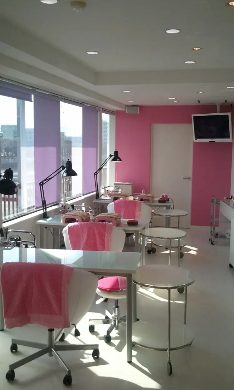 ネイルズレイの内観・外観3