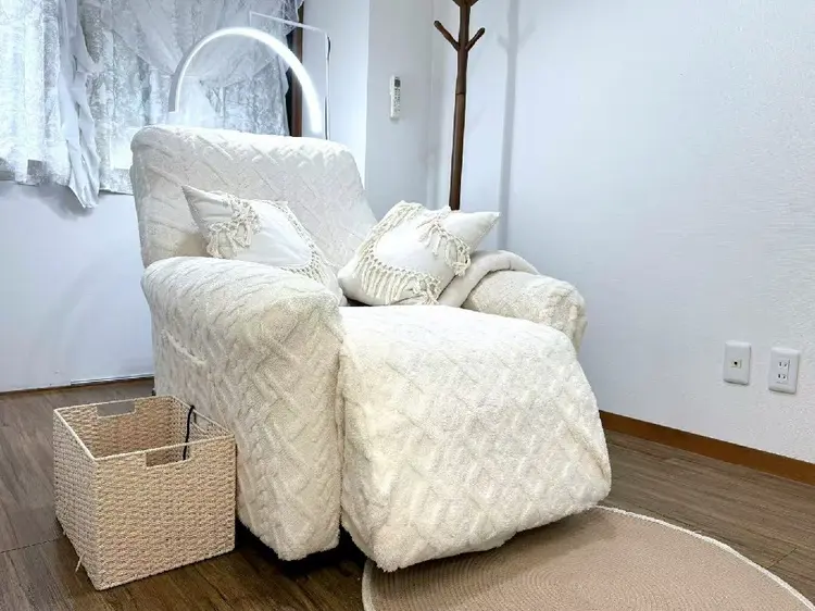 Amour Eyelashの内観・外観1