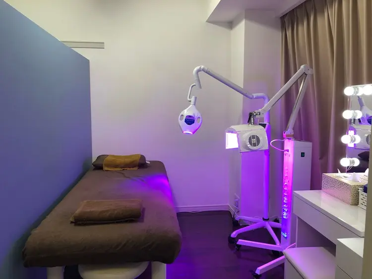 ロイヤルラウンジ銀座店の内観・外観1