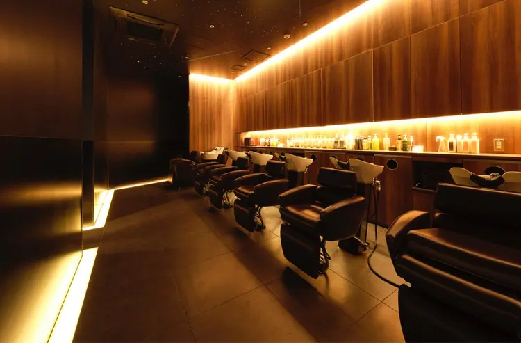 ZELE曳舟店の内観・外観3