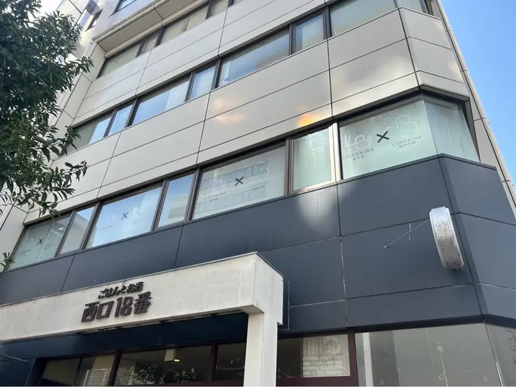 ロレインブロウ高崎店の内観・外観2