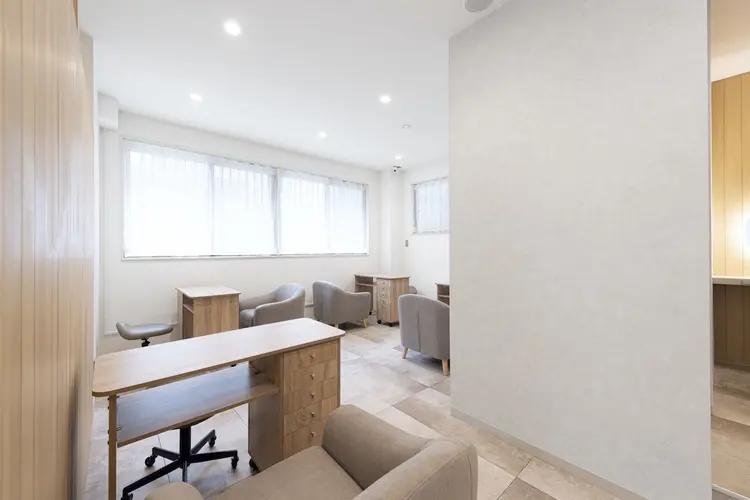 sofa立川【ソファー】ネイル＆アイラッシュの内観・外観2
