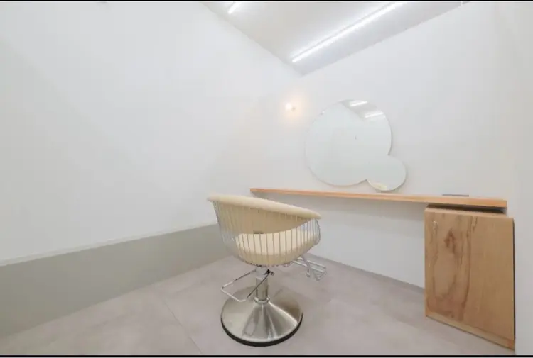 ubu share salonの内観・外観1