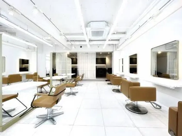 Rayreeeの内観・外観2