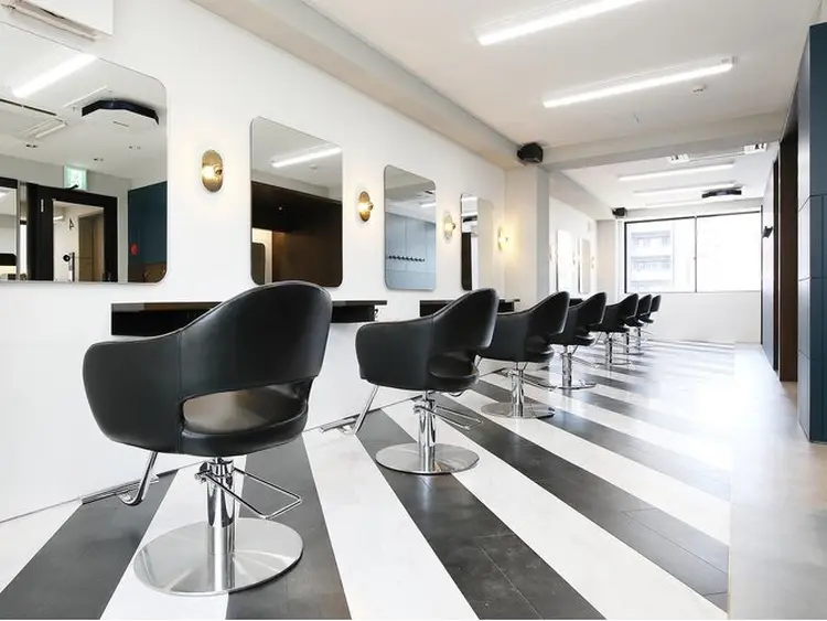 APHRODITE GINZA 御茶ノ水神保町店の内観・外観1