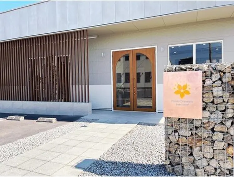 pollen dressers smart saronの内観・外観2