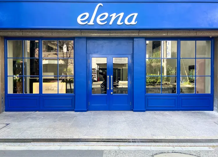 Elena池袋店の内観・外観1
