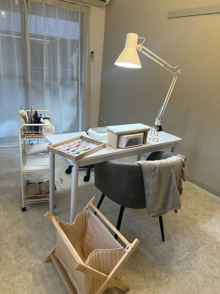 nail room clear. パラジェルの内観・外観3