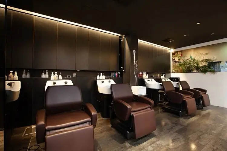 BIGOUDI  salonの内観・外観3