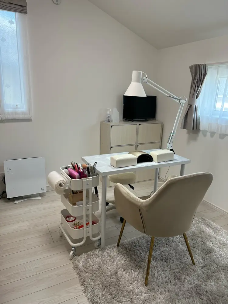 Luana nailの内観・外観1