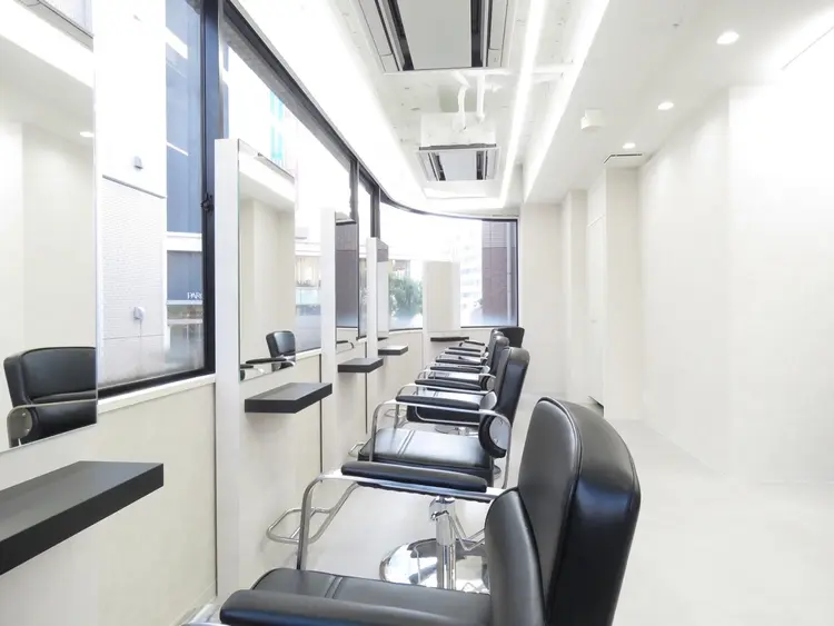 メンズサロン PORT 浦和【ポート】の内観・外観3