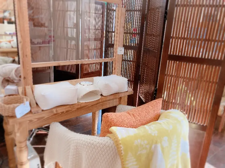 nailroom OHANAの内観・外観1