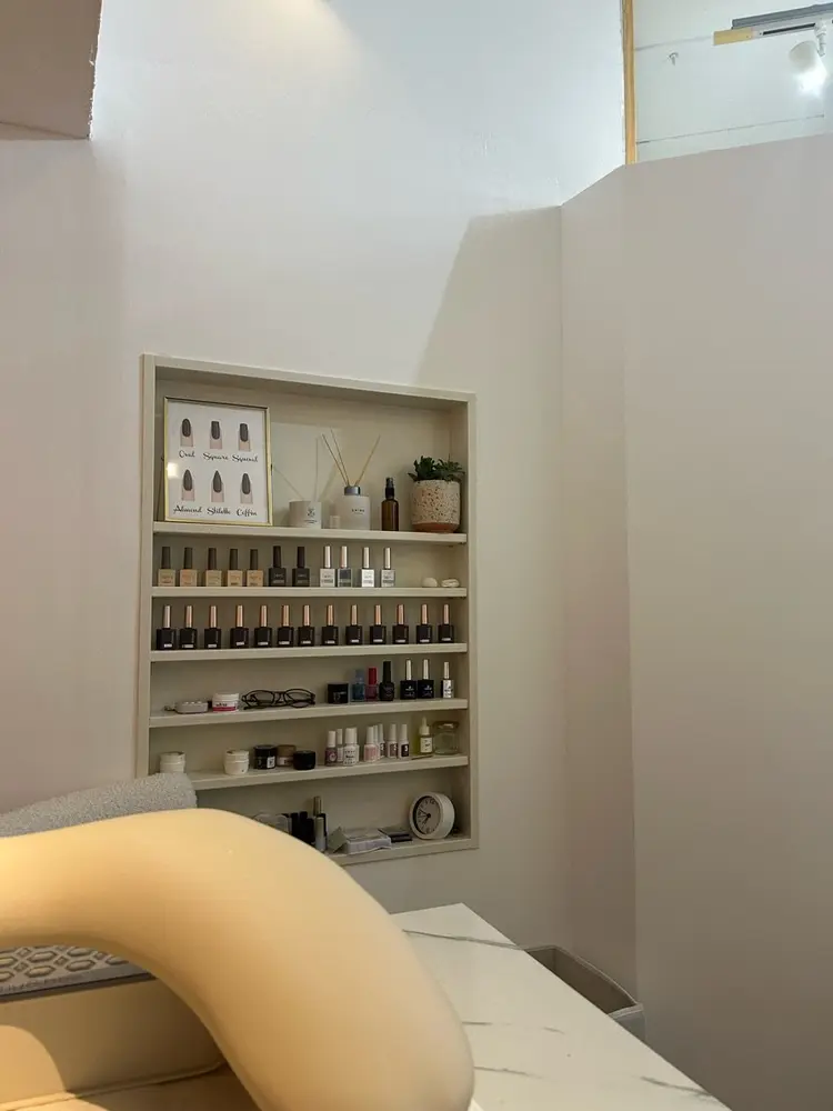 LIBRE.nailの内観・外観2