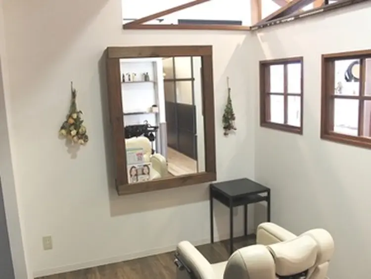 リムの内観・外観1