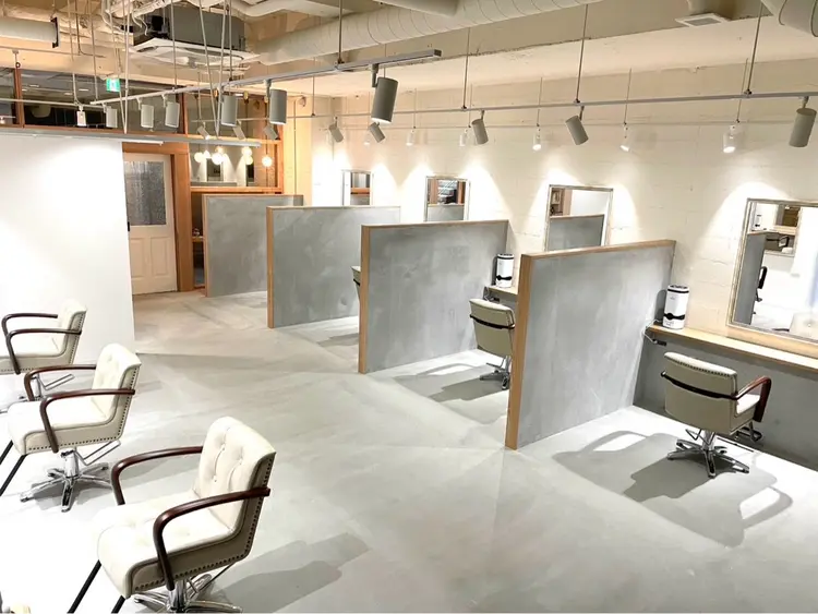 ambienteの内観・外観1