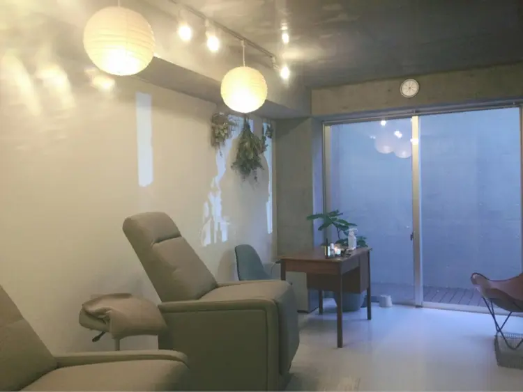 JIJI eyelash salonの内観・外観3