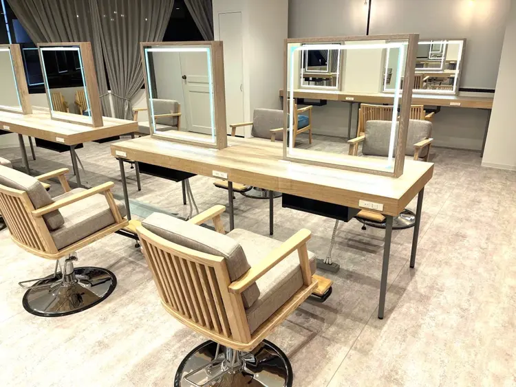 little  ×neneの内観・外観3