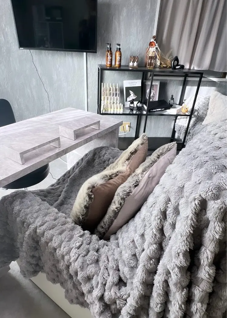 Vena claw〜ヴィーナクロウ〜の内観・外観1