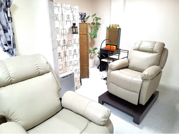 eyelash salon　 ABIO北浦和店の内観・外観1