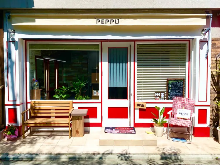 "PEPPU "の内観・外観1