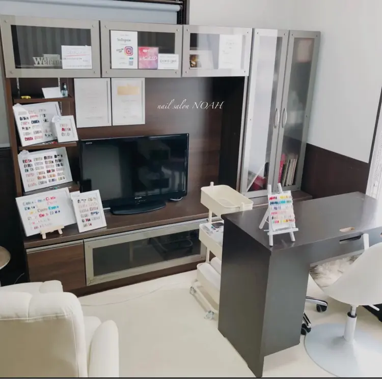 nail salon ノアの内観・外観1